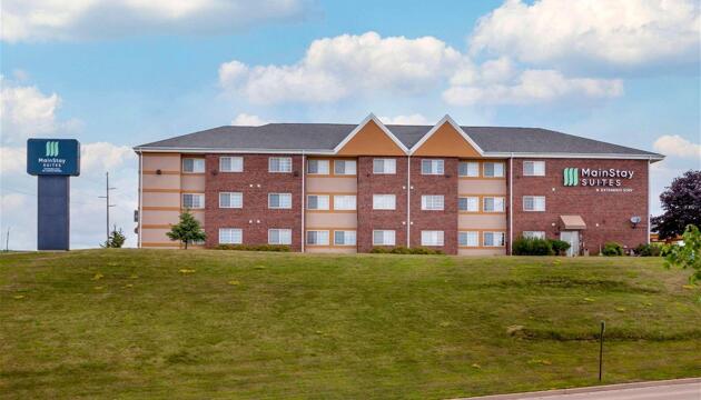 Foto de Hotel MainStay Suites Dubuque at Hwy 20