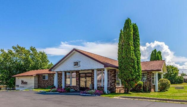 Photo – Hotel Quality Inn Lakefront