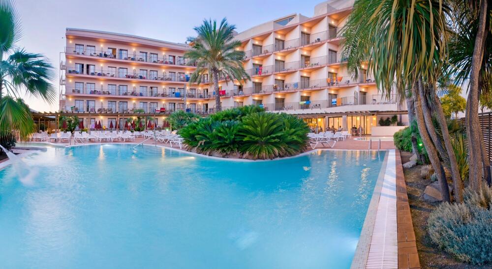 Foto del exterior de Sumus Hotel Stella &amp;amp; Spa 4*Superior