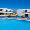 Foto de Apartamentos Paraiso del Sol y Paradero