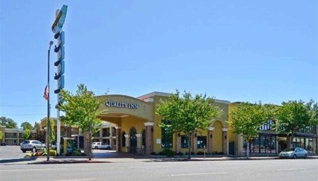 Photo – Hotel Quality Inn Chico
