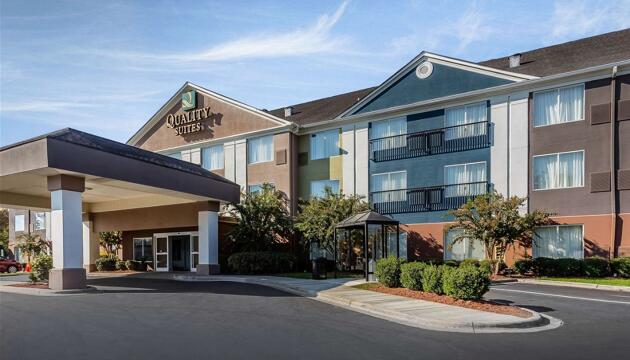 Foto de Hotel Quality Suites Pineville - Charlotte
