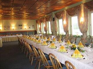 Foto de restauración de Rhein-Hotel Restaurant Merkelbach