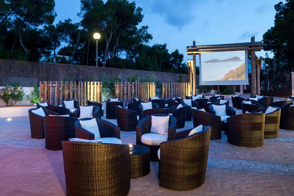 Foto del exterior de Invisa Hotel Club Cala Verde