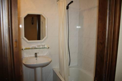 Foto del baño de Hotel Restaurante Atalaya