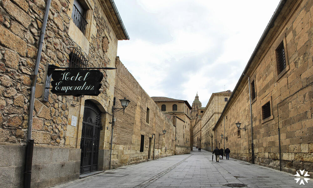 Foto del exterior de Hotel Emperatriz I