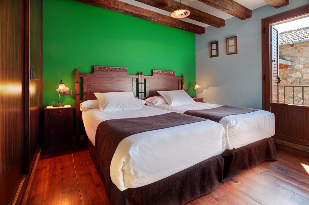 Foto de una habitación de Villa de Plan Apartments&amp;amp;Suites