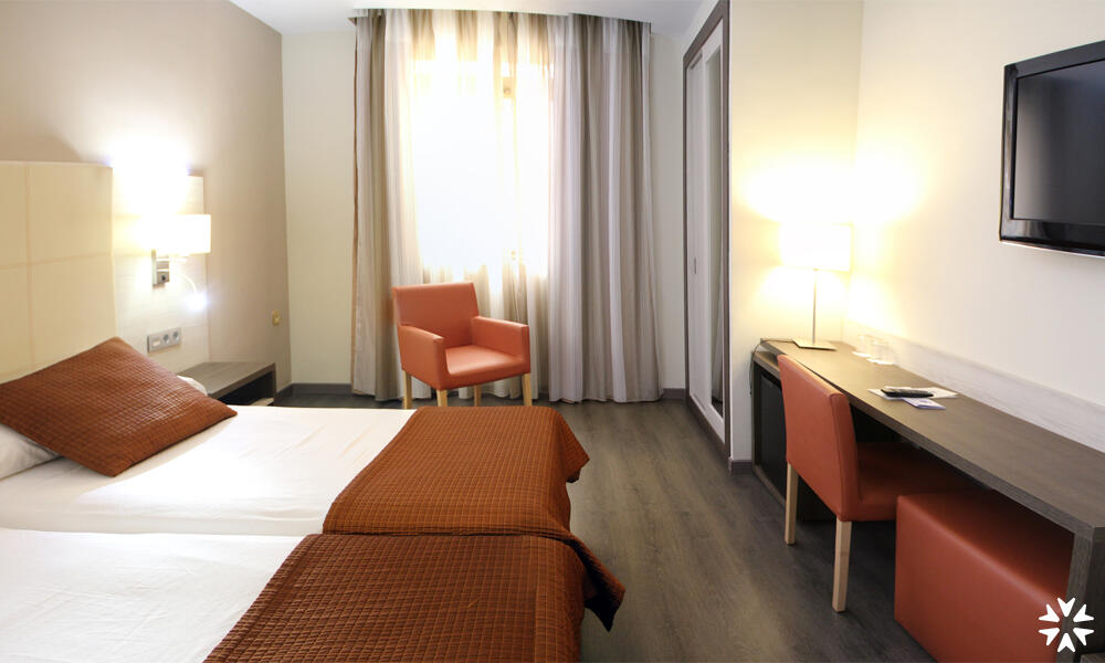 Foto de una habitación de Hotel Porcel Sabica