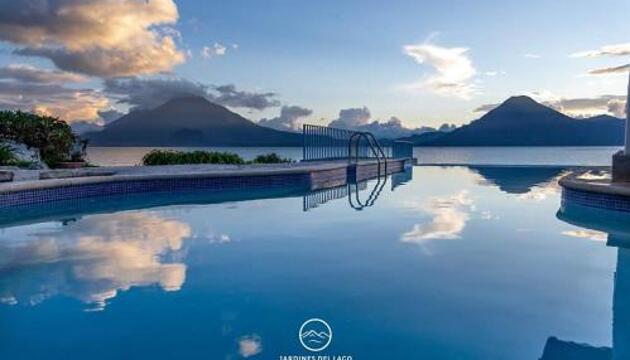 Foto de Hotel y Centro de Convenciones Jardines del Lago