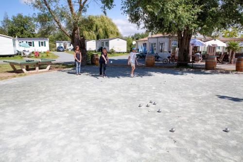 Foto general de Camping Les Catalpas