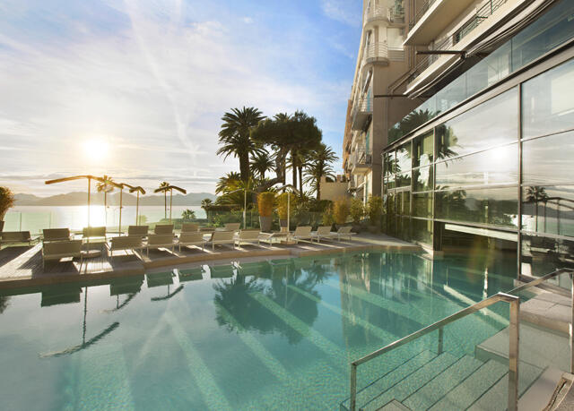 Foto de los servicios de Hotel Canopy by Hilton Cannes