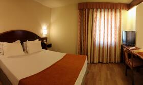 Foto de una habitación de "Hotel Metrópolis"