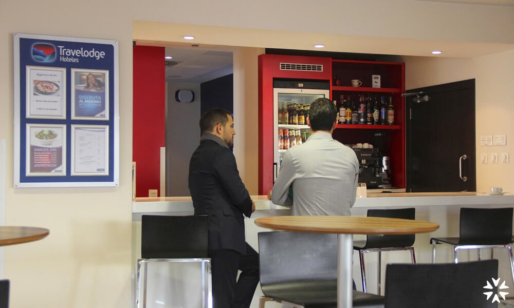 Foto de restauración de Hotel Travelodge Madrid Metropolitano