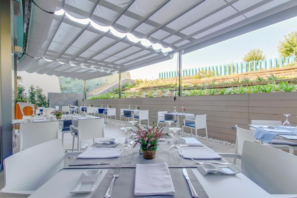 Foto de restauración de BAH Barcelona Airport Hotel