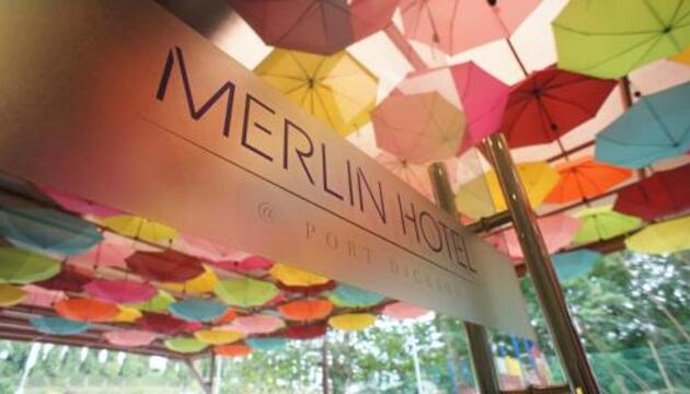 Photo – Merlin Hotel