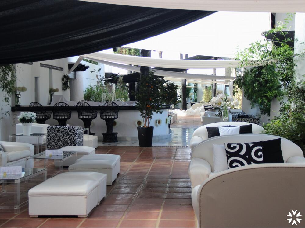 Foto de los servicios de Hotel Suites Albayzin Del Mar
