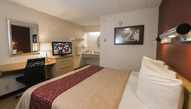 Foto de Hotel Red Roof Inn Chicago - Downers Grove