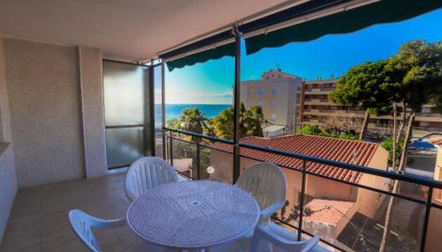 Photo – Vacation Rentals Different Costa d&apos; Or II