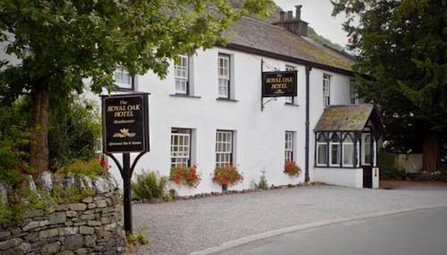 Photo – Royal Oak Hotel