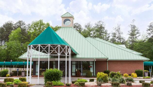 Foto de Hotel Days Inn by Wyndham Petersburg/South Fort Lee