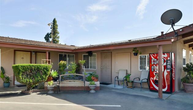 Photo – Hotel Americas Best Value Inn Los Banos
