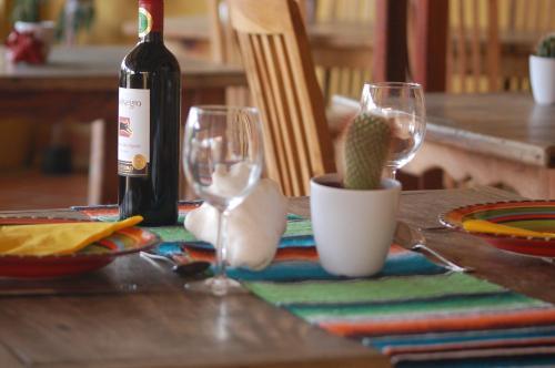 Dining – The Dive Hut