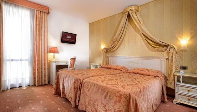 Foto de Hotel Ambassador Tre Rose