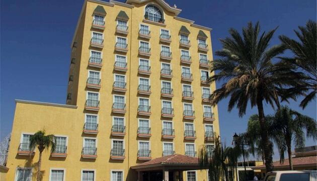 Hotel Fiesta Inn Torreon Galerias, Torreón - Central de Reservas