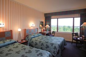 Foto de una habitación de "Disney's Hotel New York"