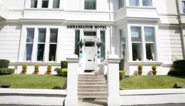 Foto de Ambassador Hotel