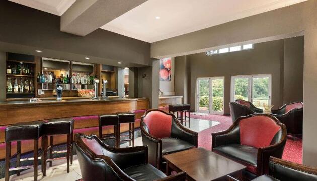 Photo – Hotel Warwick
