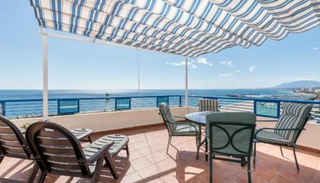 Photo – Vacation Rentals Ático en Marbella con espectaculares vistas