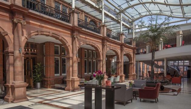 Foto de The Crown London, WorldHotels Distinctive