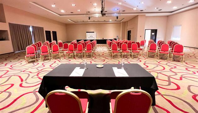 Foto de Howard Johnson Hotel &amp; Resort Funes