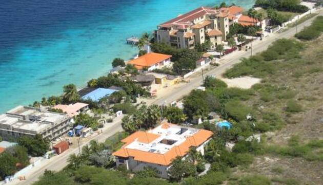 Photo – Apartment 5 in Windsock Beach Resort