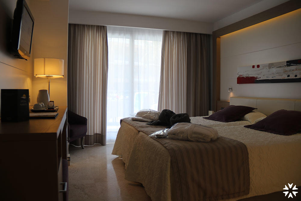 Foto de una habitación de Hotel Hipotels Playa La Barrosa - Adults Only