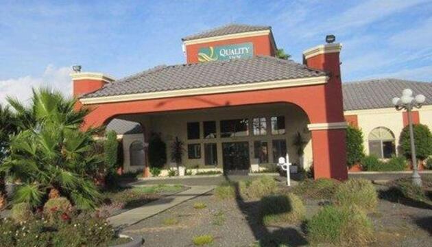 Photo – Hotel Quality Inn Santa Nella on I-5