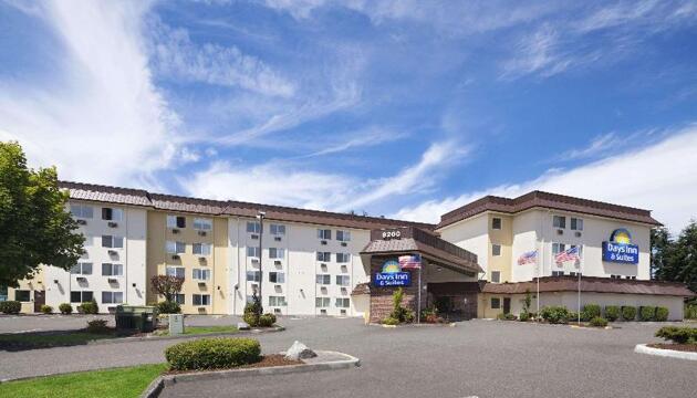 Photo – Motel Days Inn by Wyndham Lacey Olympia Area