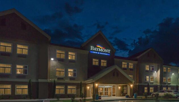 Photo – Hotel Baymont by Wyndham Albuquerque Airport
