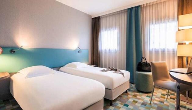 Foto de Hôtel Mercure Marne-la-Vallée Bussy St Georges