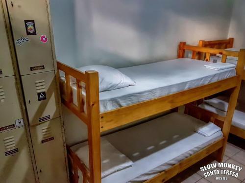 Foto de una habitación de Slow Monkey Hostel