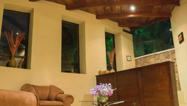 Photo – Hotel y Bungalows Santa Ana