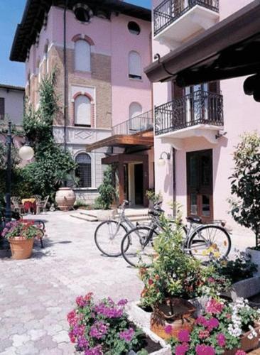 Foto del exterior de Hotel Pace