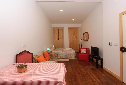 Foto de una habitación de Sao Jorge Apartments &amp;amp; Suites