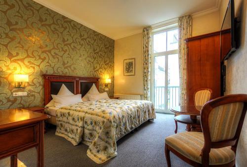 Room – Kurpark Hotel