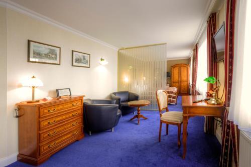 Room – Kurpark Hotel