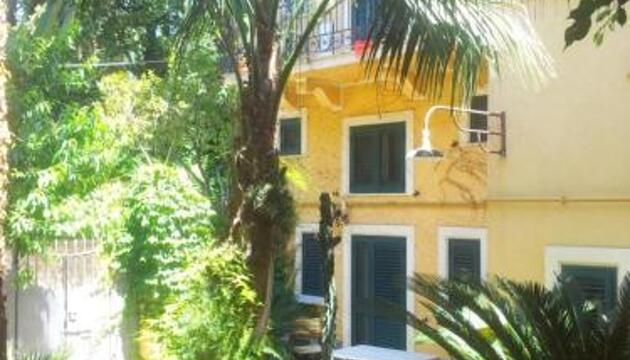 Photo – Houses and Chalets Villino with Garden