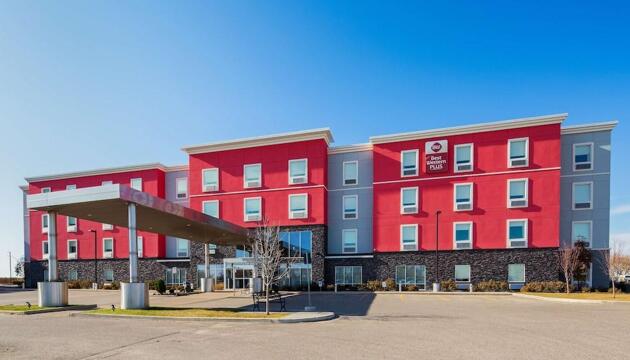Photo – Hotel Best Western Plus Airport Inn &amp; Suites