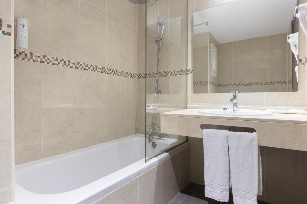 Foto del baño de Hotel Palia Maria Eugenia