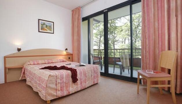 Foto de Appart&apos;hotel Du Parc (Ex Hotel Residence le Charlary)